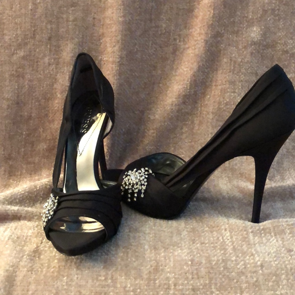 Guess “D'Orsay” Peep Toe Heel